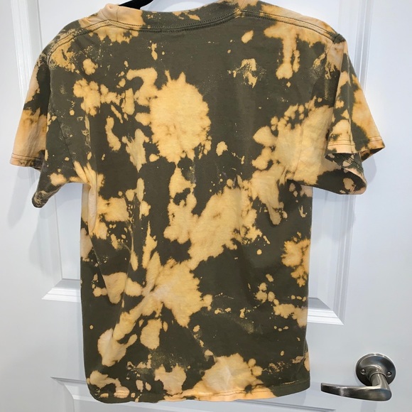 Vintage bleach dyed tee! - Picture 3 of 3